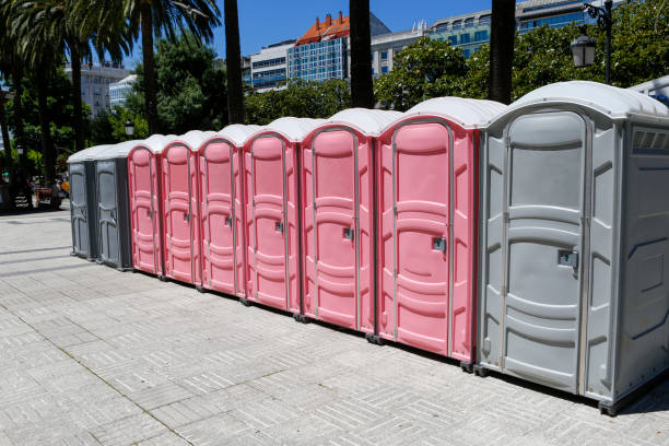 Best Standard Portable Toilet Rental  in Irving, TX